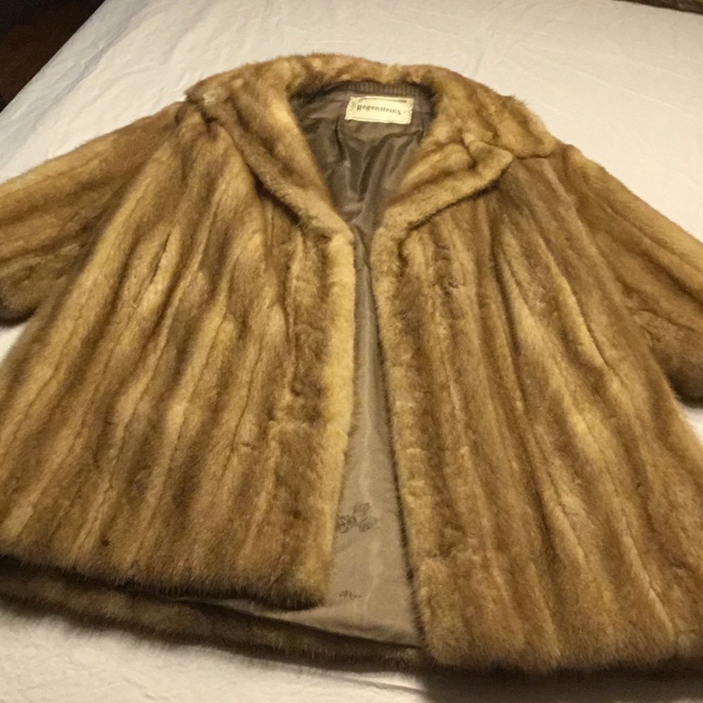 Vintage T. Baum Mink Ladies Coat